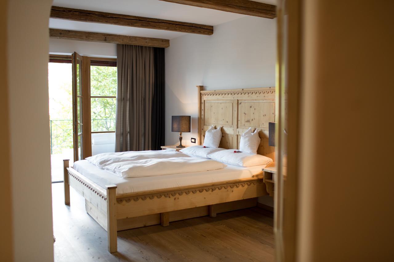 Romantik Hotel Turm Fiè Екстериор снимка