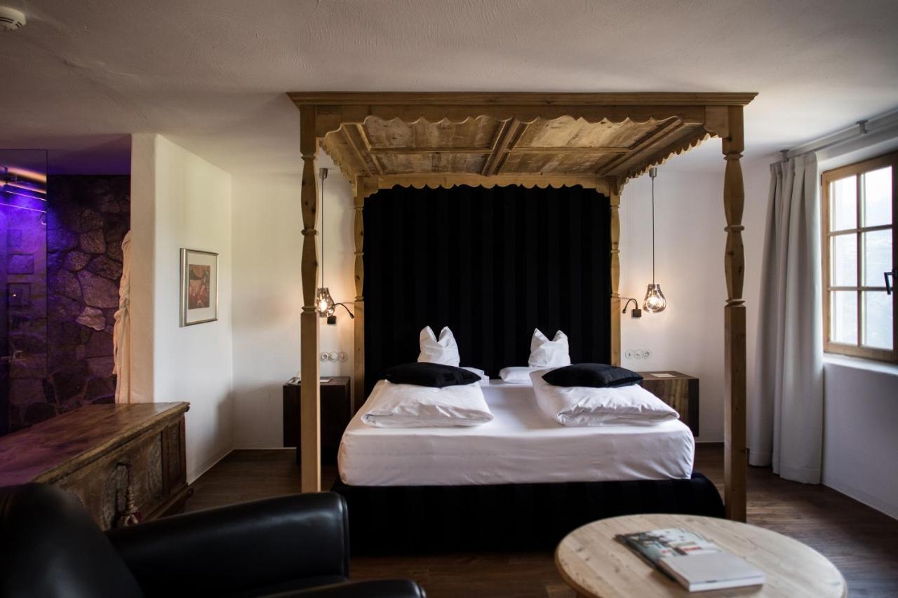 Romantik Hotel Turm Fiè Екстериор снимка